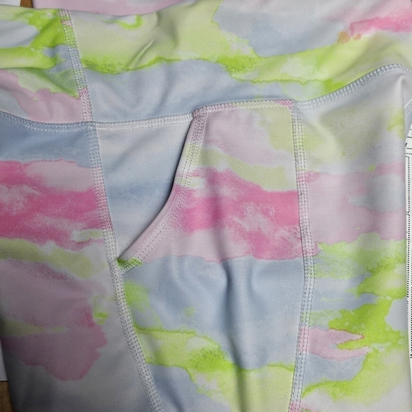 Old Navy Active Powersoft Go Dry High Rise Tie Dye Athletic Leggings Size L - Picture 3 of 5